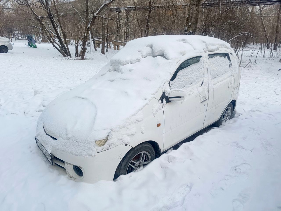 Торги №1652648 Лот №4013018 Автомобиль марки Daihatsu YRV, г/н У148ХА125 - торги по банкротству 1